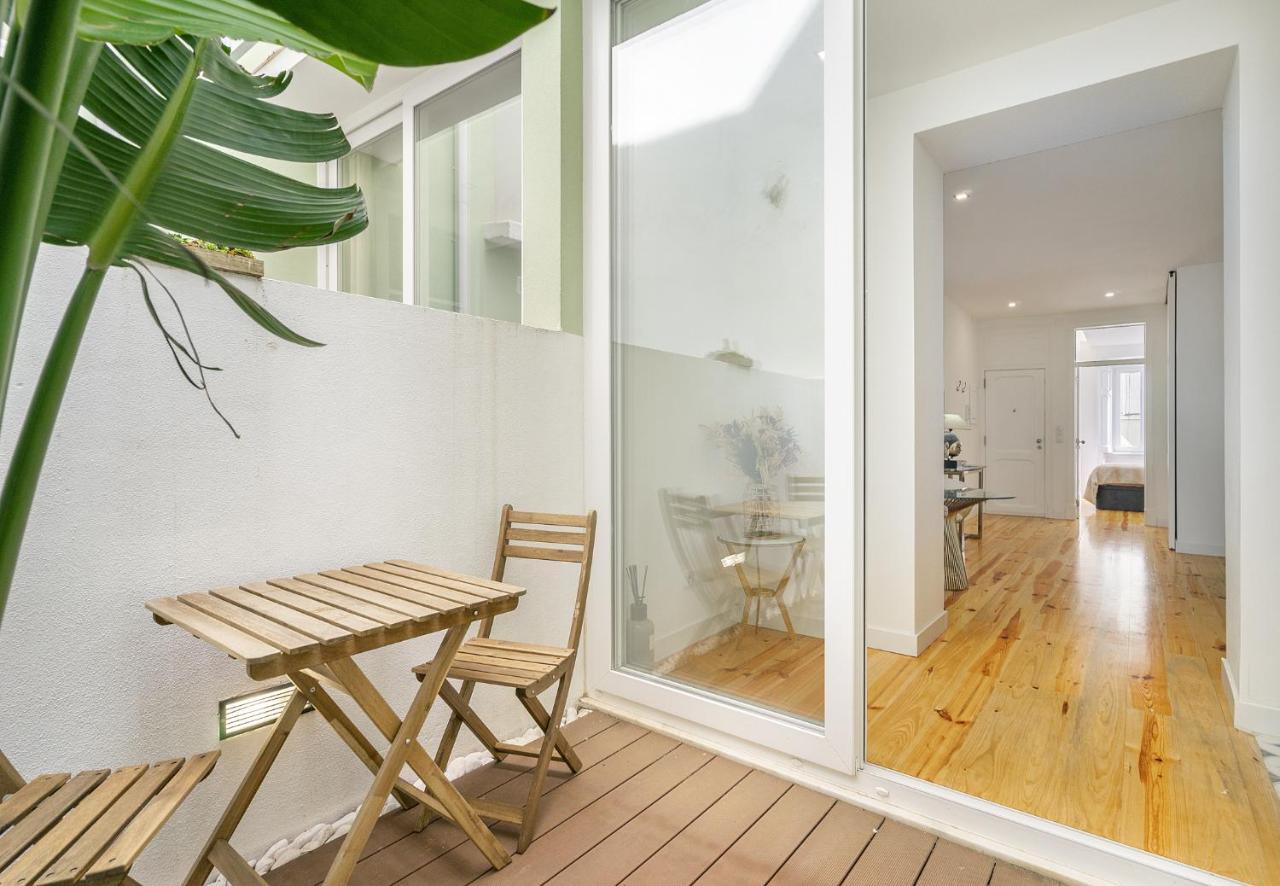 Whome Chic 1-Bed W/ Patio Perfect To Explore Лісабон Екстер'єр фото