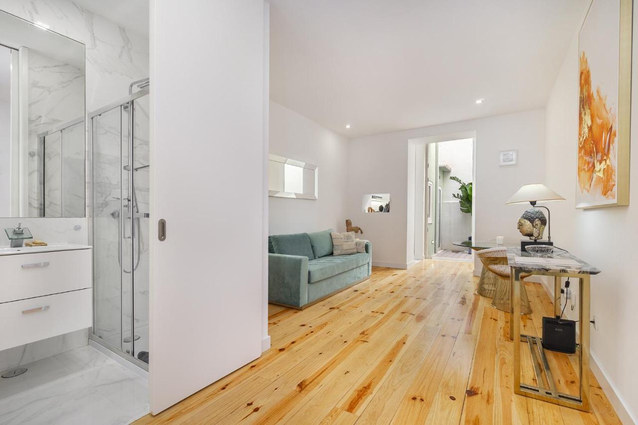 Whome Chic 1-Bed W/ Patio Perfect To Explore Лісабон Екстер'єр фото